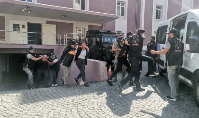 İzmir'de gözaltına alınan başkan da tutuklandı
