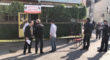 Ev sahibine kahvehanede kurşun yağdırdı!
