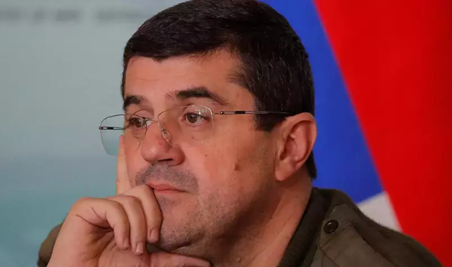Azerbaycan, Arayik Harutyunyan'ı gözaltına aldı
