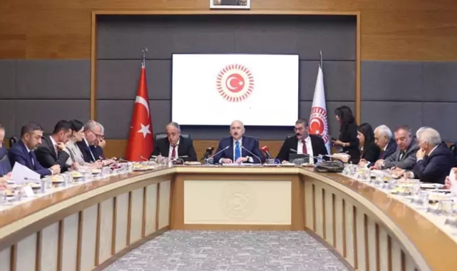 Kentsel dönüşüm yasa teklifi komisyonda kabul edildi