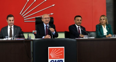 Kılıçdaroğlu, CHP İstanbul İl Başkanlığı heyetini kabul etti