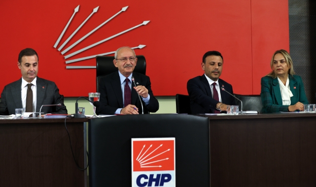 Kılıçdaroğlu, CHP İstanbul İl Başkanlığı heyetini kabul etti