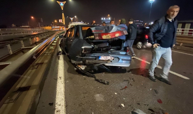 Kocaeli'de 4 araç birbirine girdi: 1 yaralı