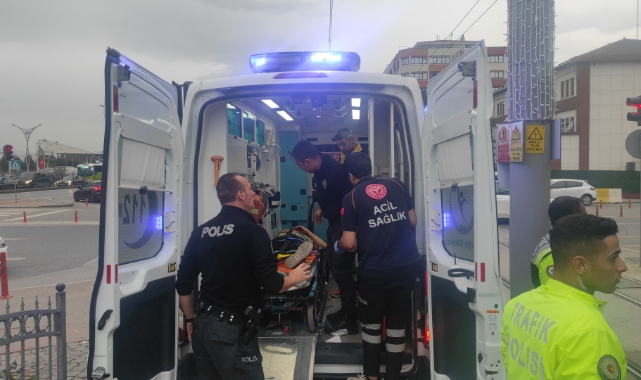 Kocaeli'de tramvay yayaya çarptı