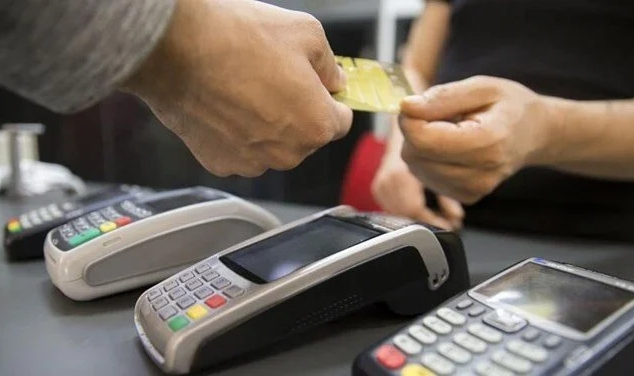 Kredi kartına taksitte ilave önlem! Karar Resmi Gazete'de