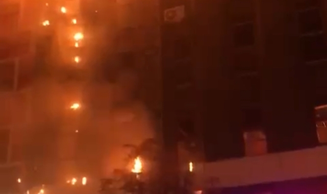 Küçükçekmece’de korkutan yangın