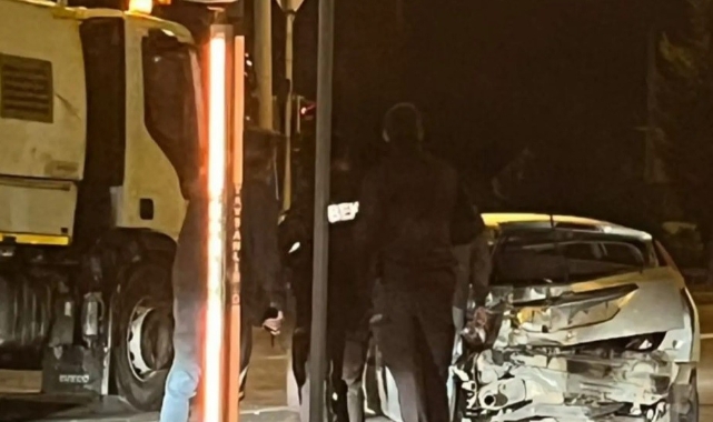Kütahya'da kaza:3 yaralı!