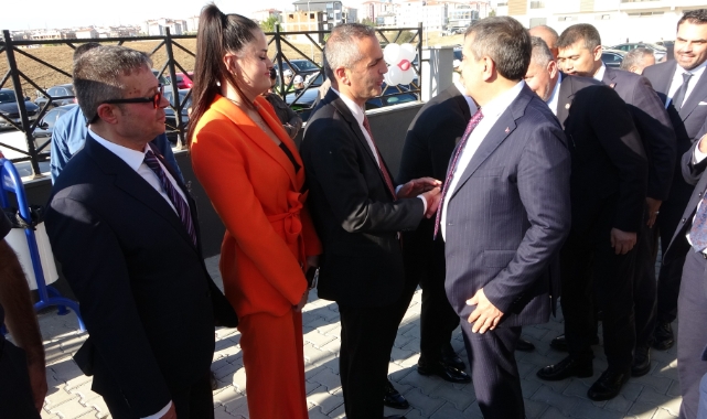 Milli Eğitim Bakanı Tekin, Çorlu’da okul açılışına katıldı