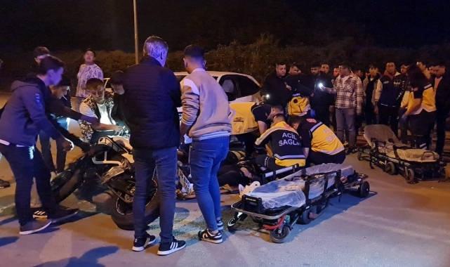 Motosiklet ile otomobil çarpıştı: 2 ölü