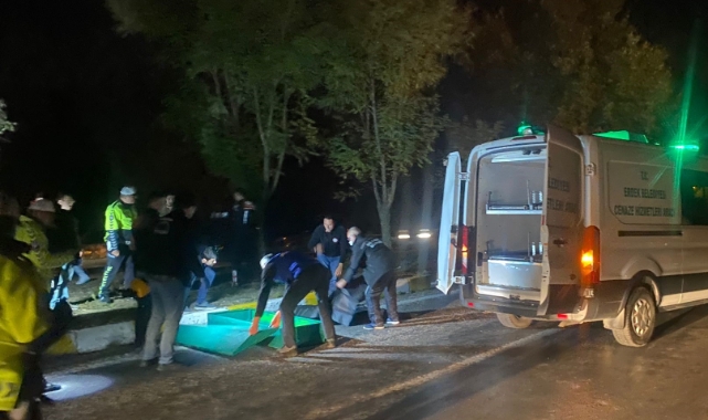 Motosikletin çarptığı kadın hayatını kaybetti