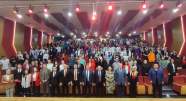 Mudanya Üniversitesi Cumhuriyet’in 100. yılını coşkuyla kutladı