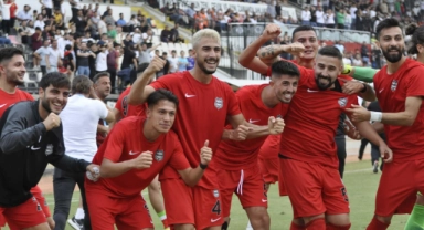 Nazilli Belediyespor evinde yenilmiyor