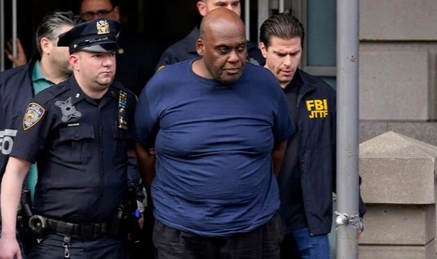 New York'ta metro saldırganının cezası belli oldu