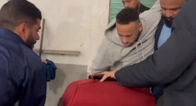 Neymar'dan sevenlerini üzen haber! Futbolu bırakıyor mu?