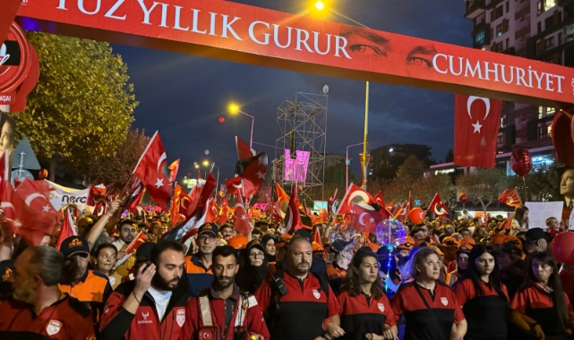 Nilüfer Belediyesi'nden 100. Yıl Yürüyüşü!