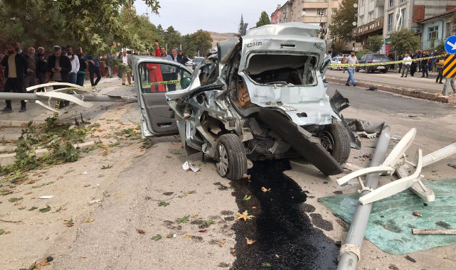 Öğrencileri taşıyan midibüs kaza yaptı! 1 ölü 27 yaralı