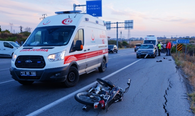 Otomobil ile motosiklet çarpıştı: 2 yaralı