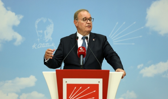 Öztrak'tan Anayasa tepkisi: "Bu laflarının altında seçim hesabı olduğunu görürüz"