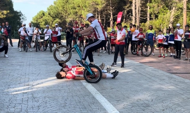 Pedallar Cumhuriyet için döndü