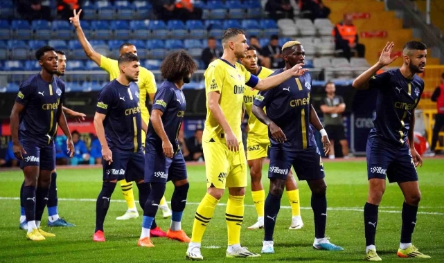 Rachid Ghezzal siftah yaptı