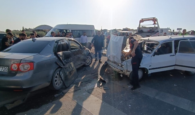 Şanlıurfa'da trafik kazası: 3 yaralı