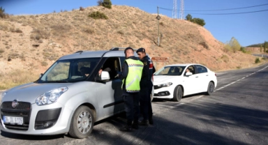 Şehit veteriner Mikail için arazi taraması yapılıyor