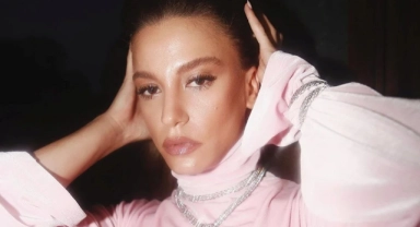 Serenay Sarıkaya Milano'da