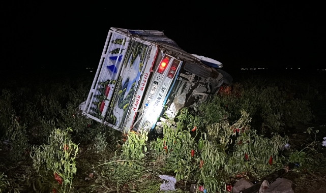 Siverek’te tarım işçilerini taşıyan iki kamyonet çarpıştı: Çok sayıda yaralı var!
