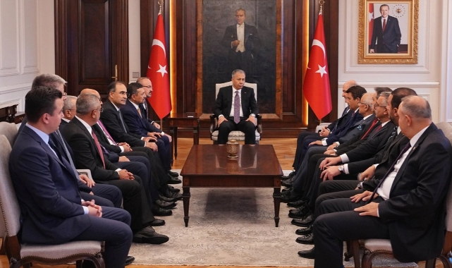 Süleyman Soylu'dan Bakan Yerlikaya'ya ziyaret