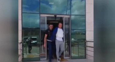 Tacizci öğretmen: "Bazen olur öyle kusura bakma!"