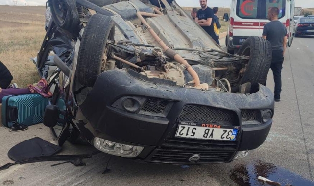 Takla atan otomobilde 5 kişi yaralandı