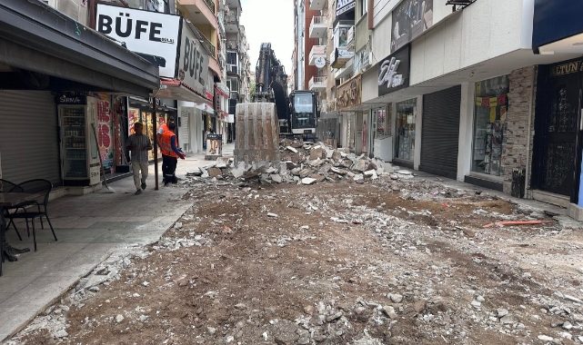 Tarzan Meydanı'nda yenileme çalışmaları