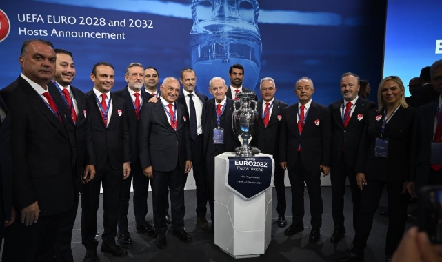 TFF Başkanı Büyükekşi: "100. yılımızı Avrupa şampiyonası ile taçlandırdık"