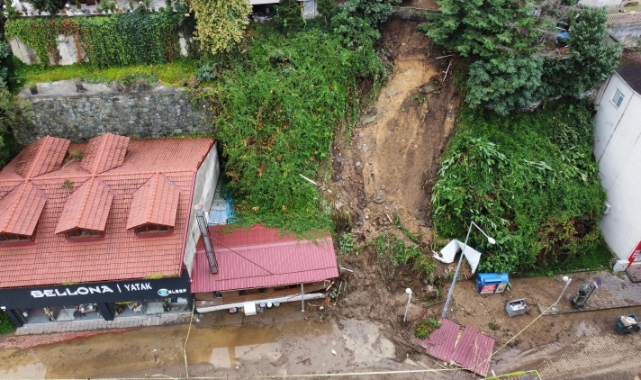 Trabzon'da 19 mahallede su baskını ve heyelan