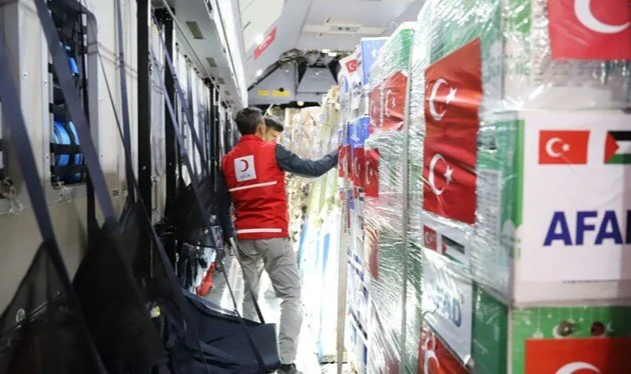 Türkiye'den Gazze'ye yardım