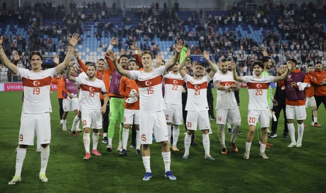 Türkiye - Letonya maçının ilk 11'leri
