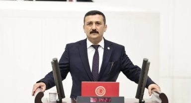 Türkoğlu'ndan Sinan Ateş önergesi!