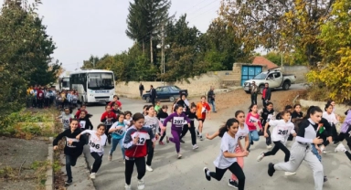 Üzümlü’de Cumhuriyet Koşusu düzenlendi