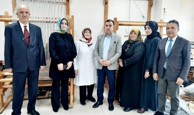 Vali Eldivan Halk Eğitimi Merkezinde incelemelerde bulundu