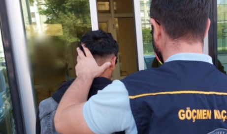 Yüzerek Yunanistan’a kaçmaya çalıştı