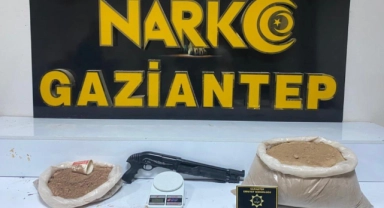 Zehir tacirlerine baskın! 3 tutuklama