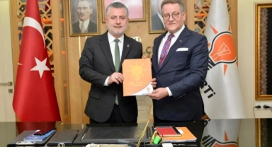 AK Parti'li Ali Molla Salih Yıldırım'dan aday adayı