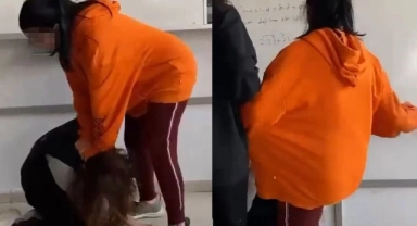 Akran zorbalığı tehlikesi! Genç kız sınıfta böyle darp edildi