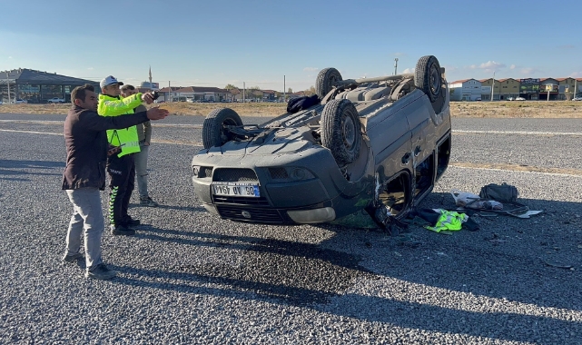 Aksaray'da drift atan otomobilin çarptığı araç takla attı!