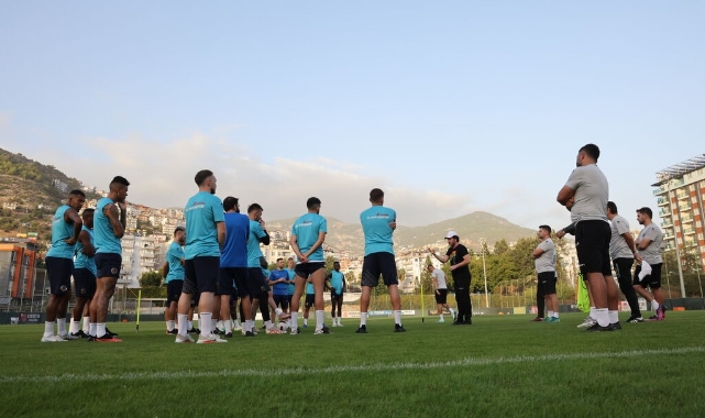 Alanyaspor, Gaziantep FK maçı hazırlıklarına başladı