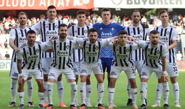 Altay, maç başına kalesinde yaklaşık 2 gol görüyor