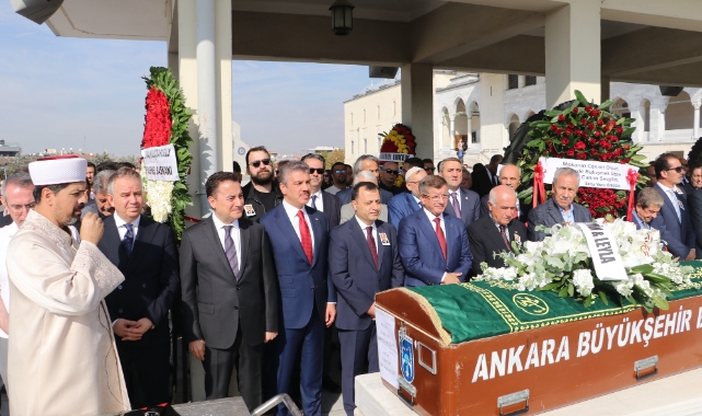 Anayasa hukukçusu Prof. Dr. Özbudun'a son veda