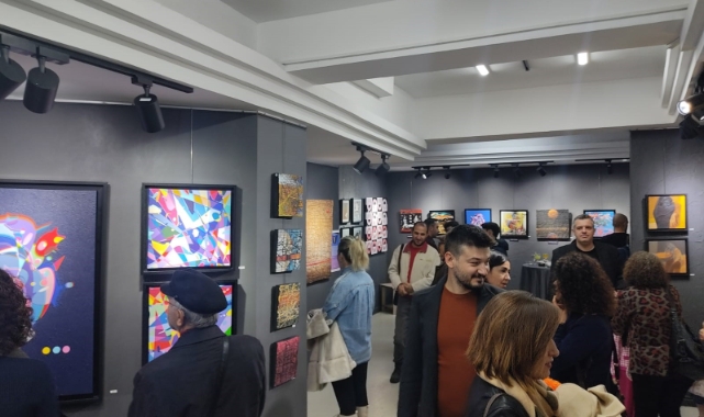 Ankara'da 'Mitolojik İzler' resim sergisi açıldı
