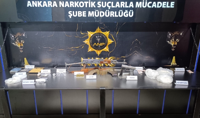 Ankara'da zehir tacirlerine operasyon!
