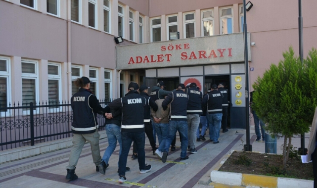 Aranan şüpheliler, yurt dışına kaçmaya çalışırken yakalandı